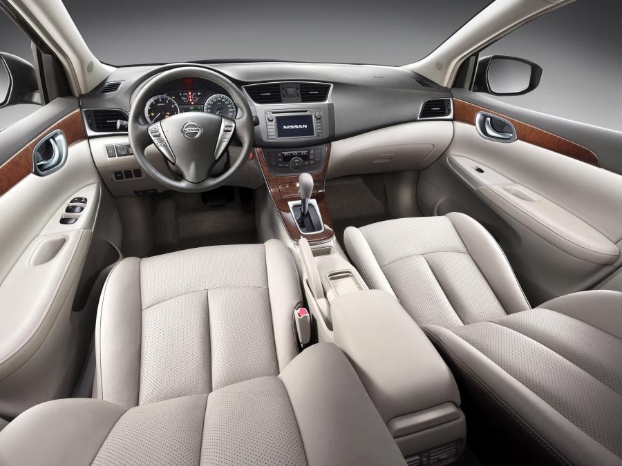 Торпедо Nissan Sylphy 2012 года  (фото 5 из 14)